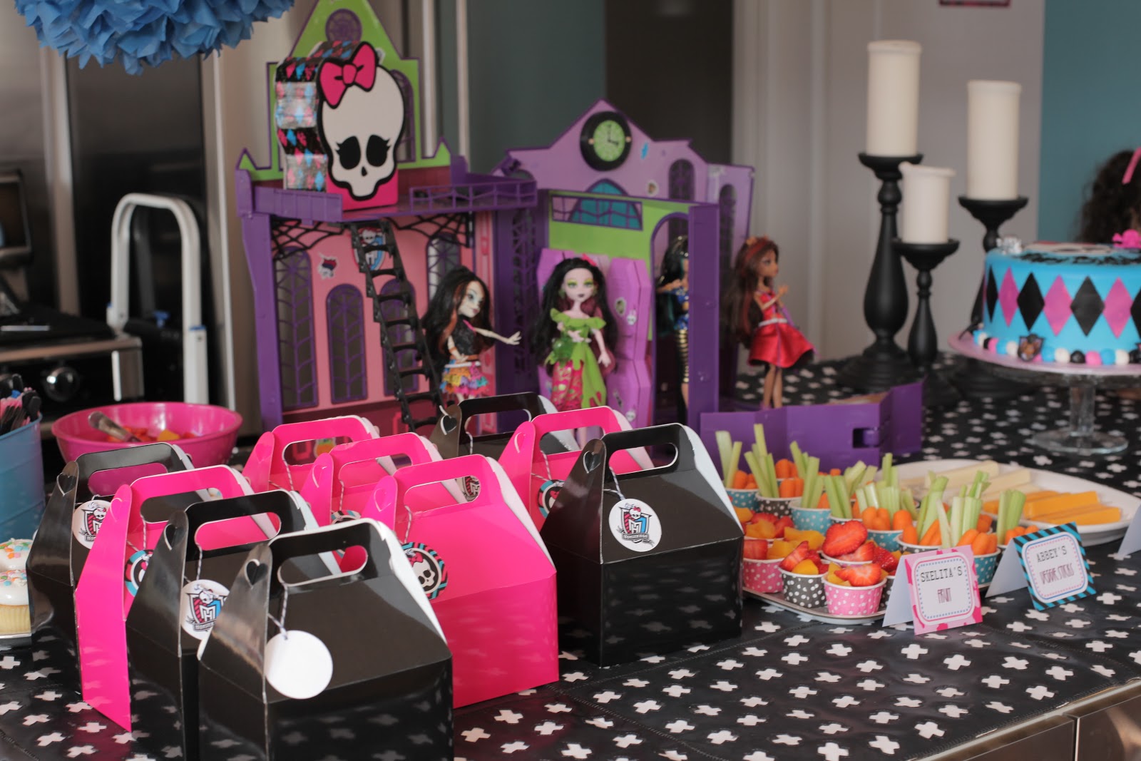 Festa Monster High 53+ Fotos, Ideias & Inspirações