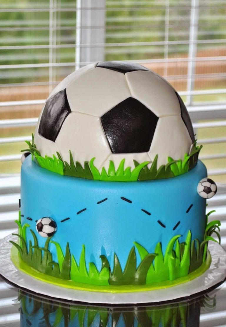 Bolo Futebol: 50 Ideias de Decoração do Tema e Como Fazer