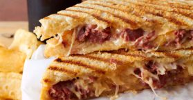 Confira as melhores receitas de panini.